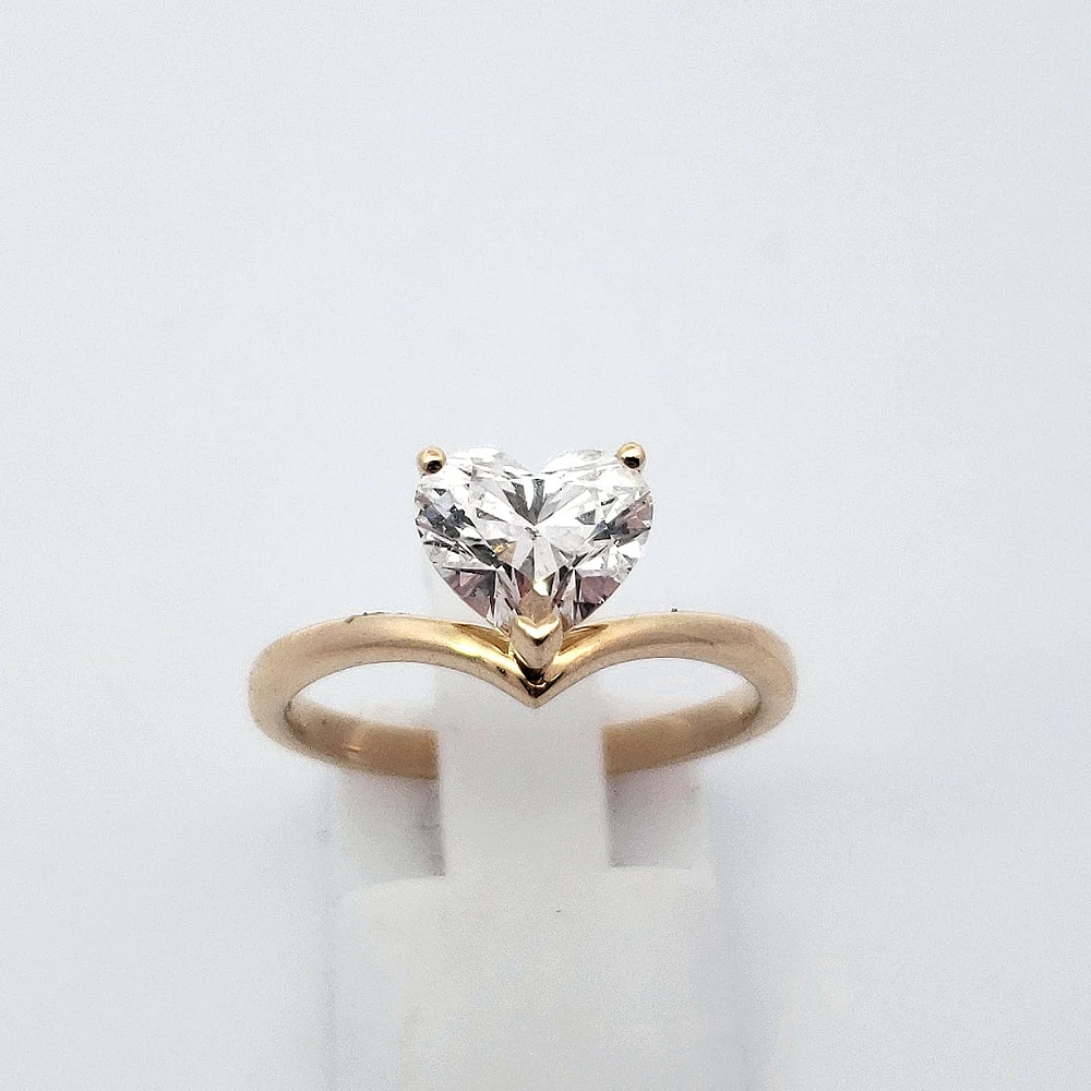 14K Yellow Gold 1.50 cttw Lab Grown Heart Diamond Solitare - / White