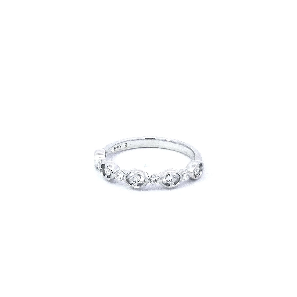 14K White Gold cttw Diamond Ring