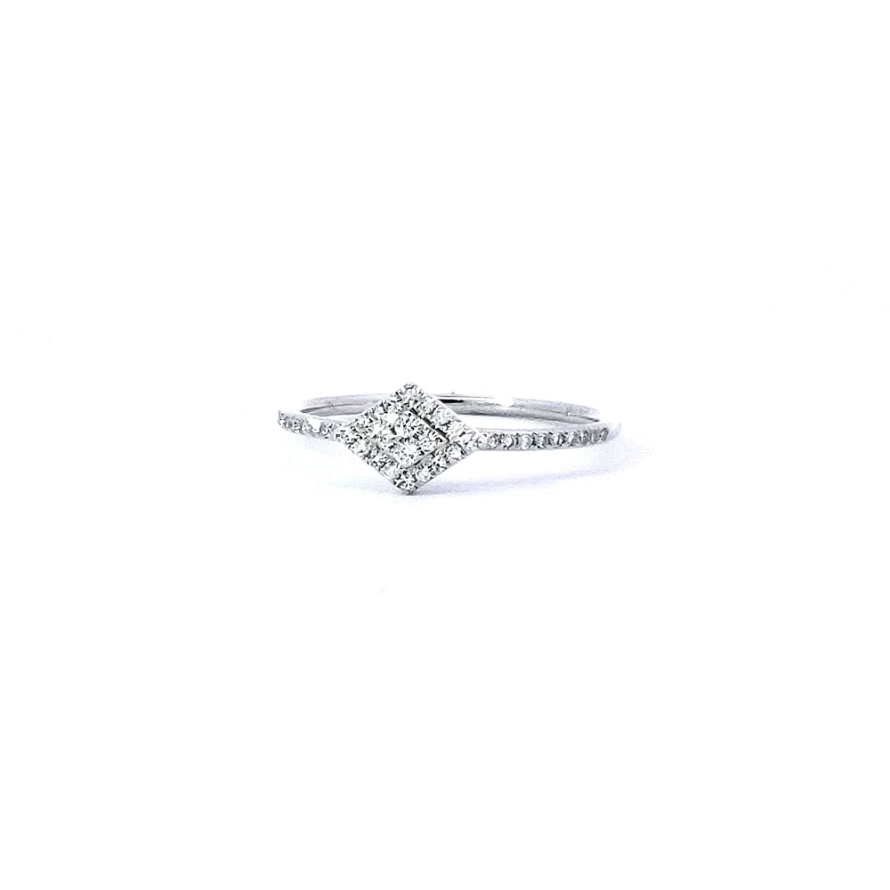 14K White Gold 0.14 cttw Diamond Ring