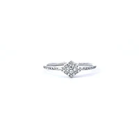14K White Gold 0.14 cttw Diamond Ring