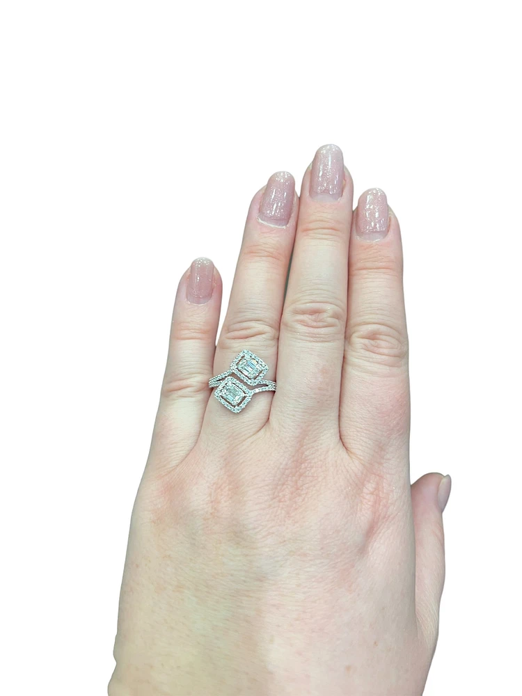 14K White Gold Diamond Ring
