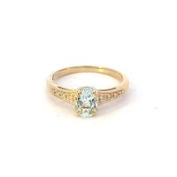 10K Yellow Gold 0.65cttw Aquamarine and 0.04cttw Diamond Ring, size 7