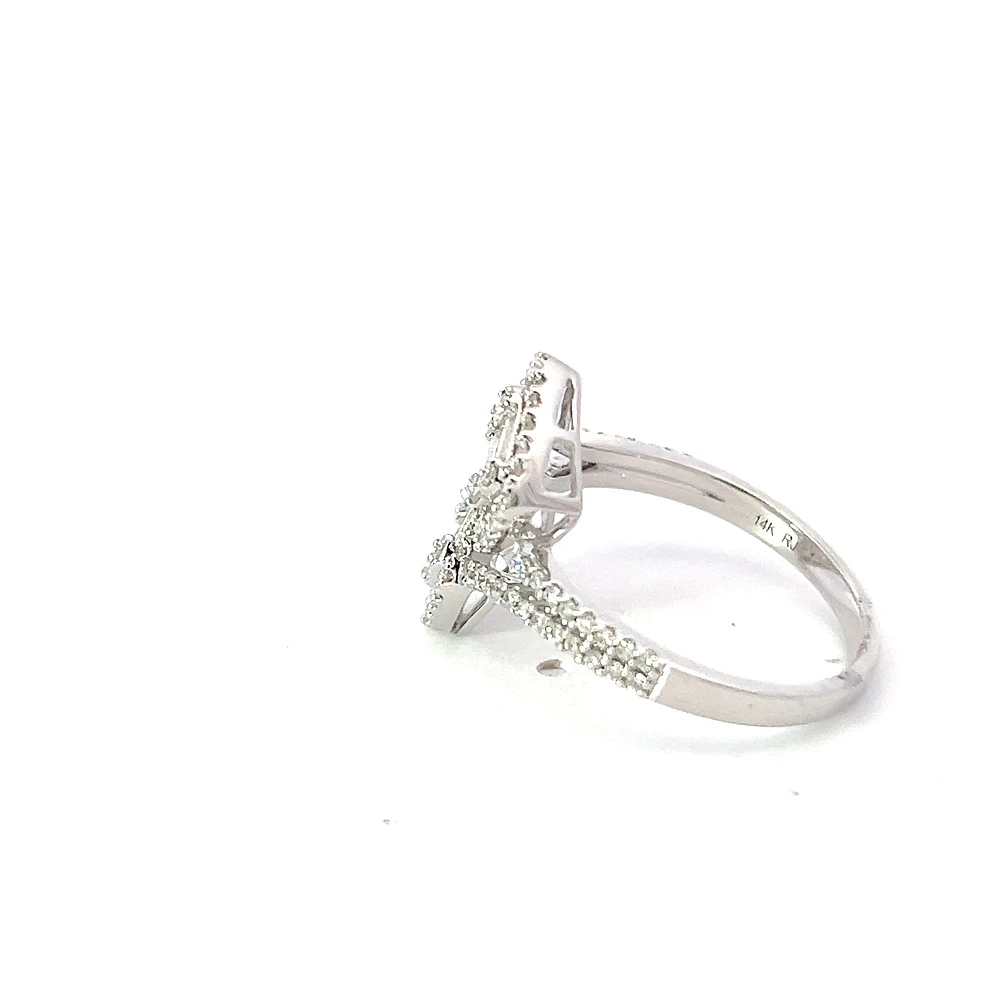 14K White Gold Diamond Ring