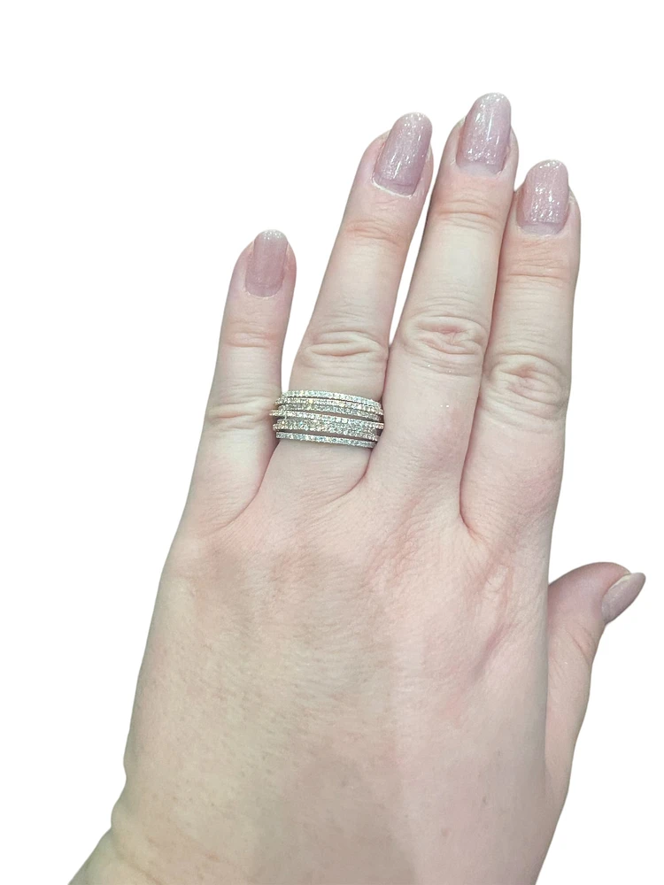 14K White & Rose Gold Diamond Ring - size 6.5