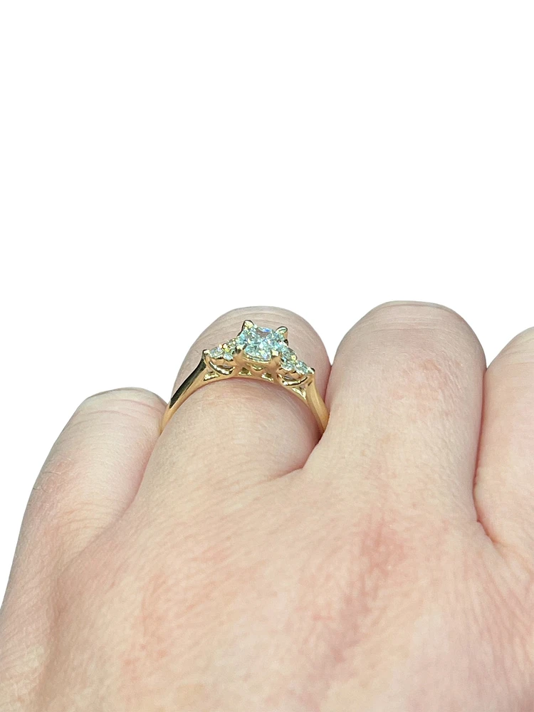 14K Yellow Gold 0.91cttw Lab Grown Cushion Cut Diamond Ring - /