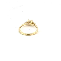 14K Yellow Gold 0.91cttw Lab Grown Cushion Cut Diamond Ring - /