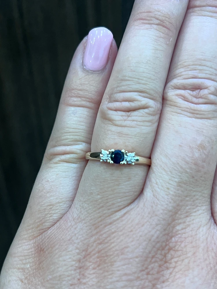 10K Yellow Gold Sapphire and Diamond 3 Stone Ring - Size 6