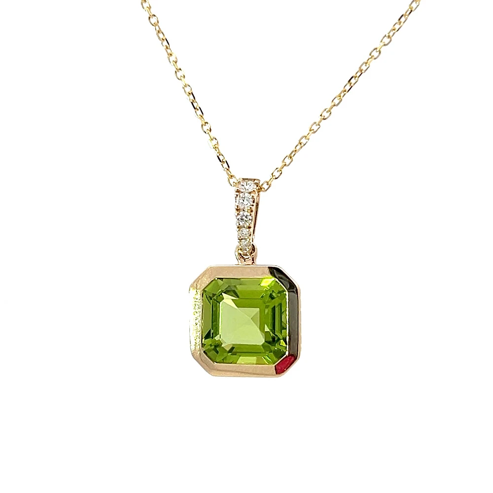 14K Yellow Gold 2.41cttw Peridot and 0.16cttw Diamond Necklace - 18 Inches