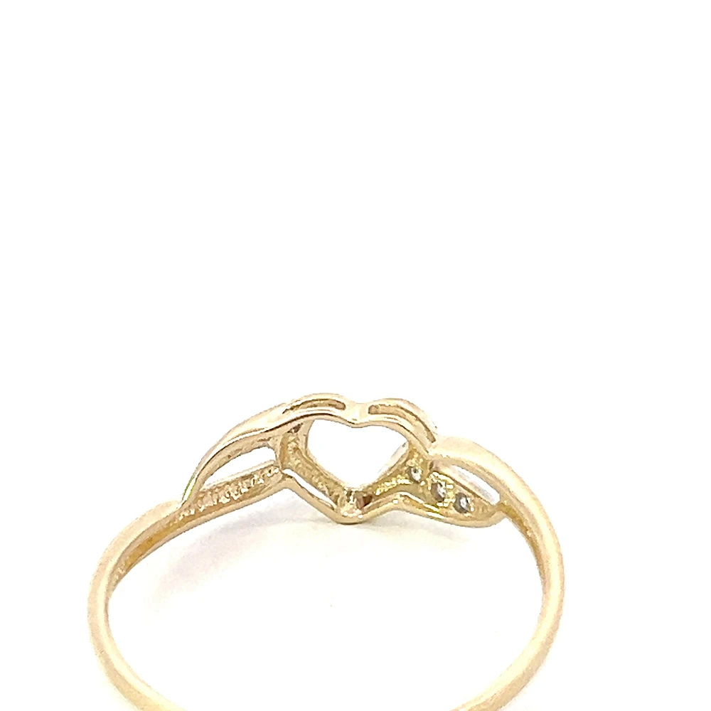 10K Yellow Gold 0.03cttw Diamond Heart Ring, size 6.5