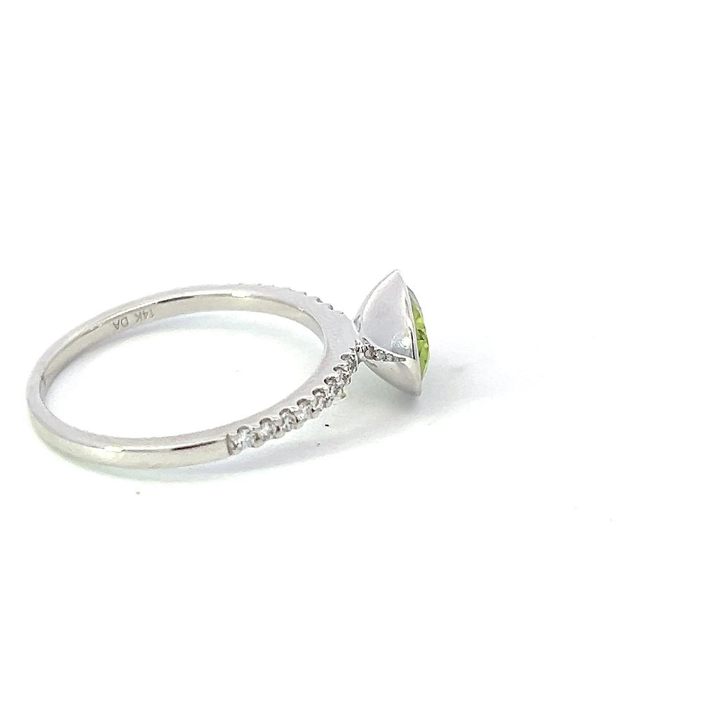 14K Gold Peridot and Diamond Ring