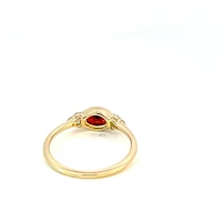 10K Yellow Gold 0.58cttw Genuine Garnet and 0.08cttw Diamond Ring, size 6.5