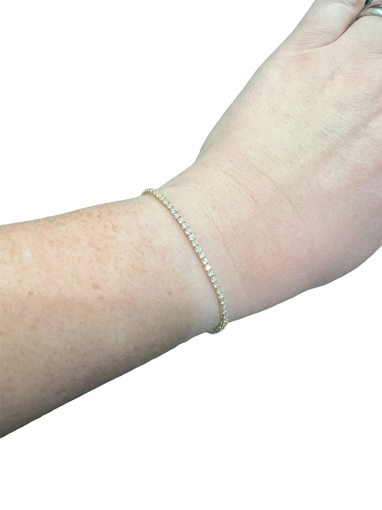 TRACKING - 14K Yellow Gold 0.79cttw Diamond Bracelet - 7"