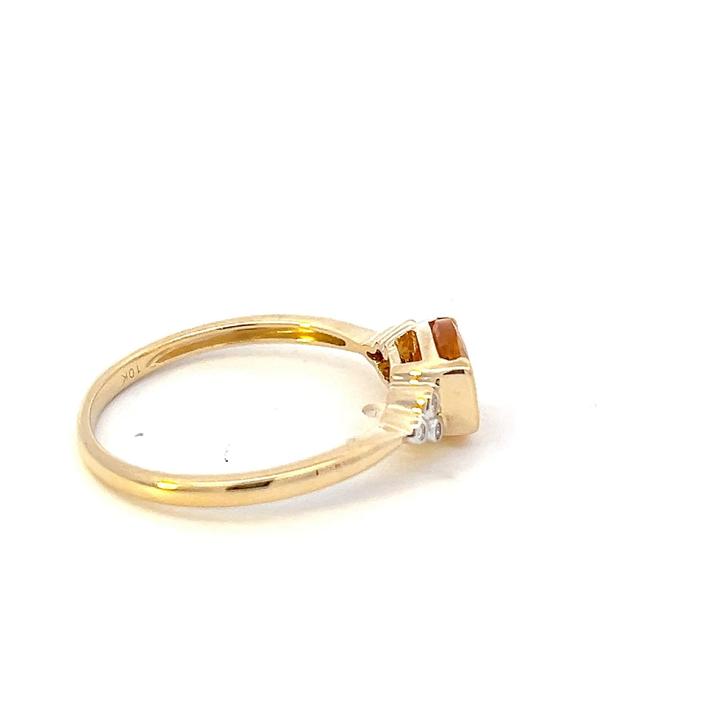 10K Yellow Gold 0.85cttw Citrine and 0.03cttw Diamond Ring - Size 7