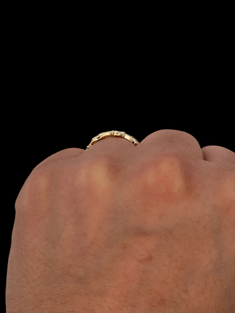10K Yellow Gold 0.14 cttw Diamond Ring - 4