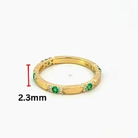 10K Yellow Gold Genuine Emerald & 0.13cttw Diamond Ring / Band, size 6.5