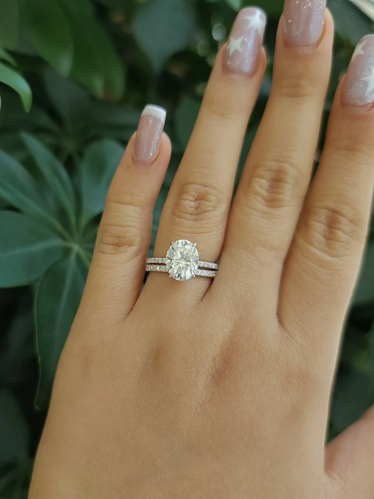 Moissanite Engagement & Wedding Band Set