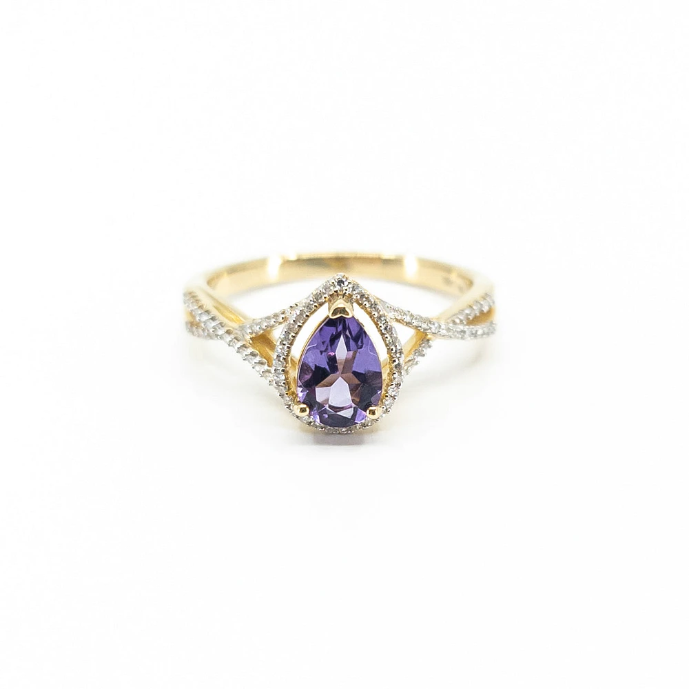 10K Yellow Gold Amethyst & 0.12cttw Diamond Ring- Size 6.5