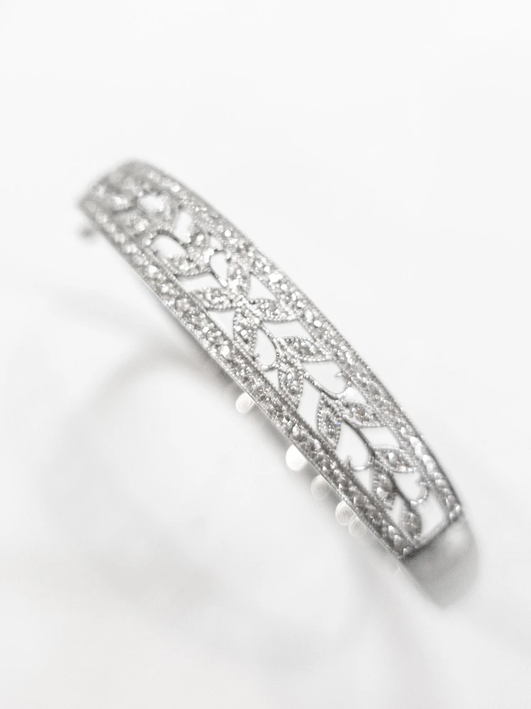 10K White Gold 0.56cttw Diamond Bangle, 7"