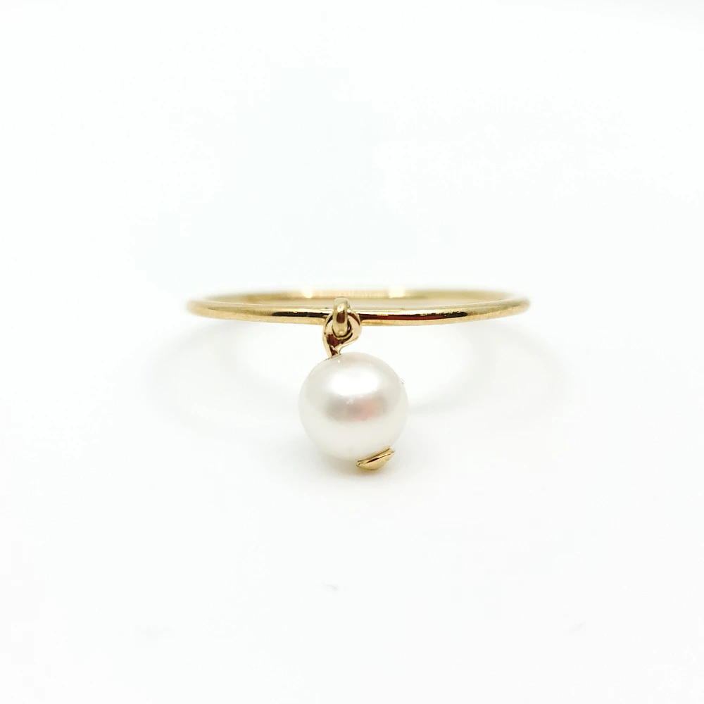 10K Yellow Gold 6.mm Genuine Fresh Water Pearl Ring, size 6.5