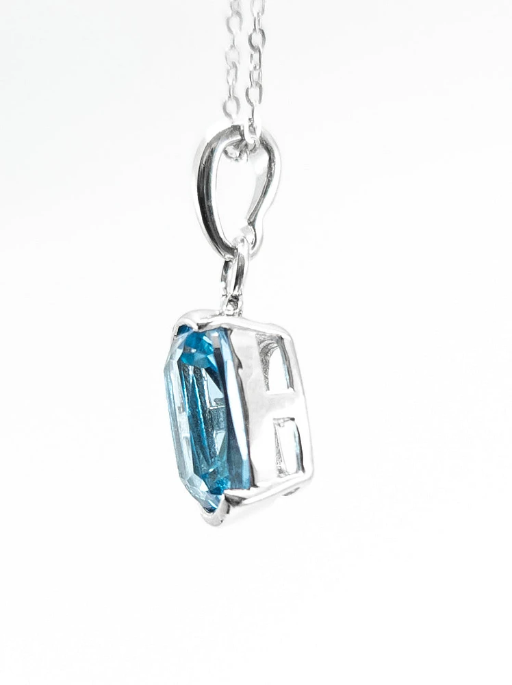 Blue Topaz Pendant