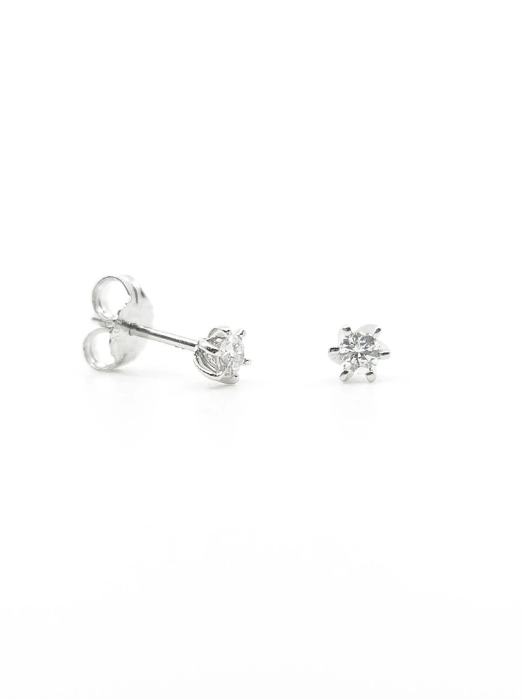 10K White Gold 0.16cttw Round Cut Canadian Diamond Stud Earrings