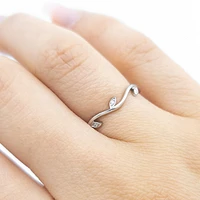 10K White Gold 0.024cttw Round-Cut Diamond Ring, size 6.5