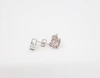 10K White Gold Canadian Diamond 0.08cttw Earrings