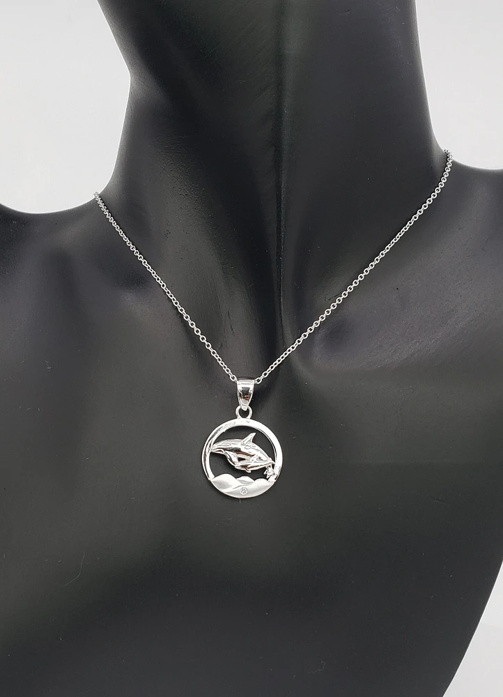 925 Sterling Silver 0.015cttw Canadian Diamond Mother and Baby Orca Whale Pendant