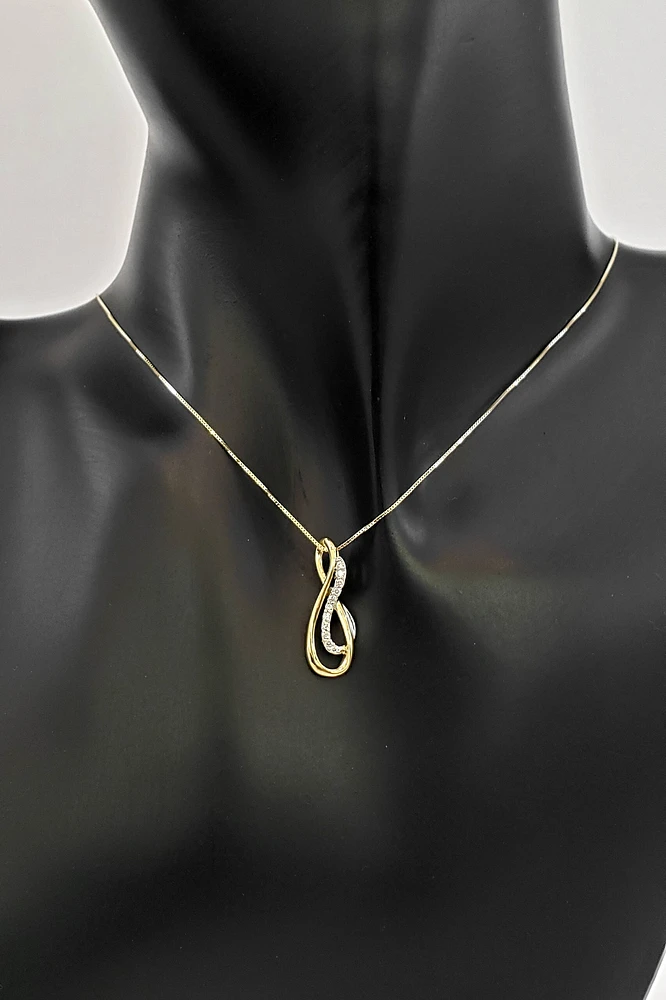 10K Yellow Gold 0.075cttw Diamond Pendant, 18"