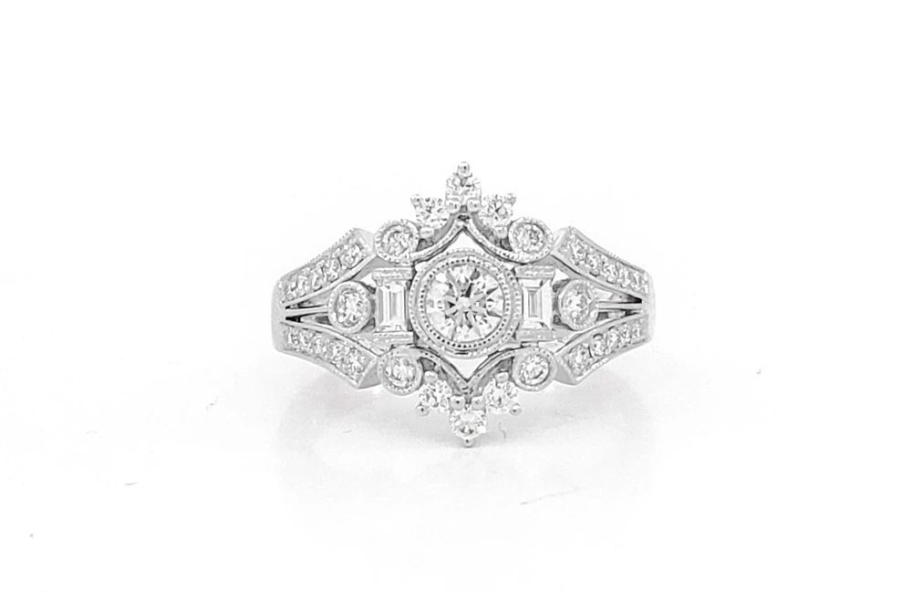 14K White Gold 0.75cttw Diamond Ring, size 6