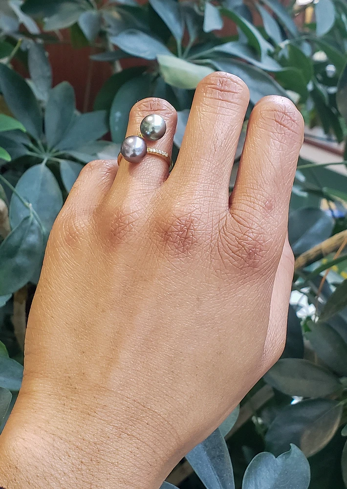 14K Gold Tahitian Pearl and Diamond Ring