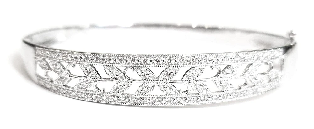 10K White Gold 0.56cttw Diamond Bangle, 7"