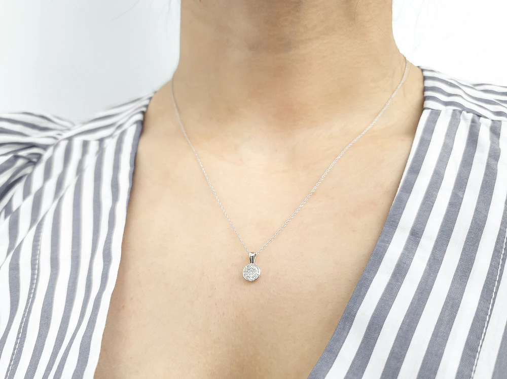 10K White Gold Diamond Pendant