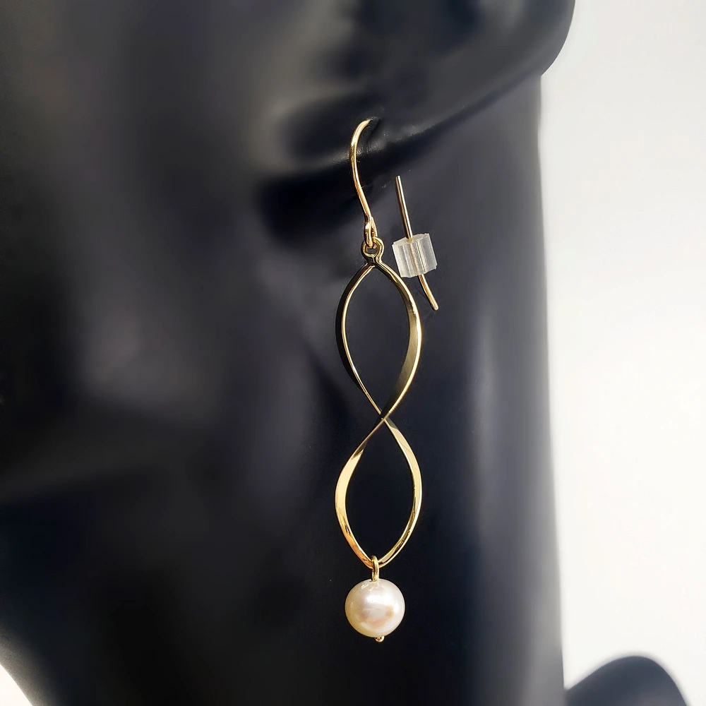 14K Yellow Fresh Water Pearl 5-6mm Earrings