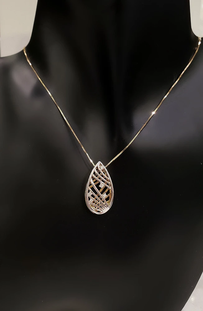 10K White & Yellow Gold 0.06cttw Diamond Pendant, 18"