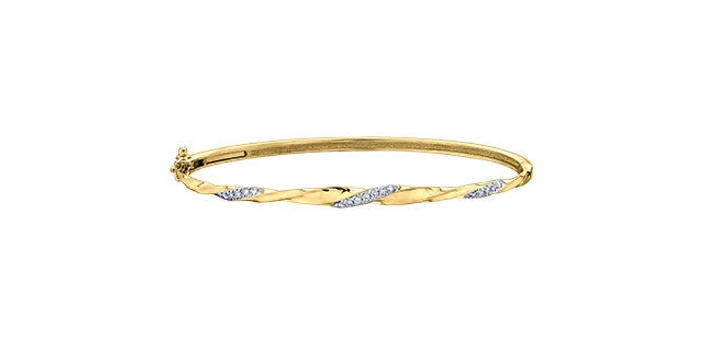 10K Yellow Gold 0.17cttw Diamond Bangle, 7"