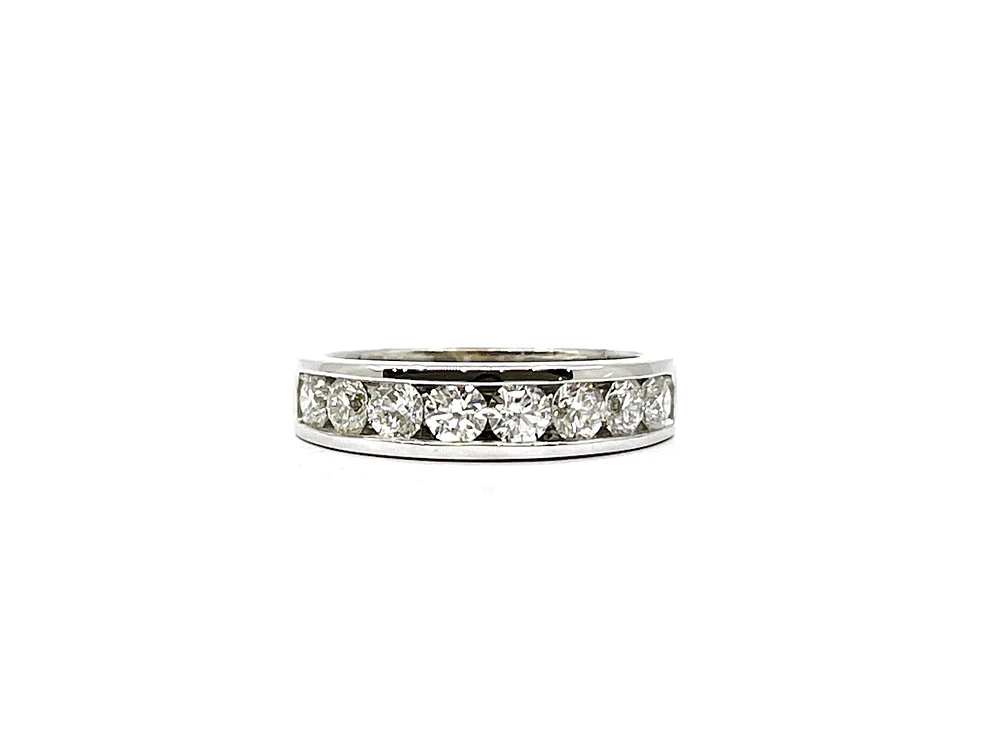 14K White Gold 1.10cttw Diamond Ring, size 6.50