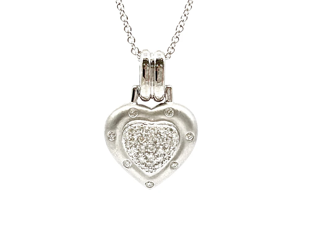 14K White Gold 0.55 cttw Diamond Heart Pendant, 18"