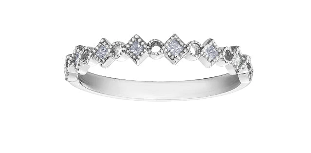 10K White Gold 0.14cttw Princess Cut Diamond Ring, size 6.5