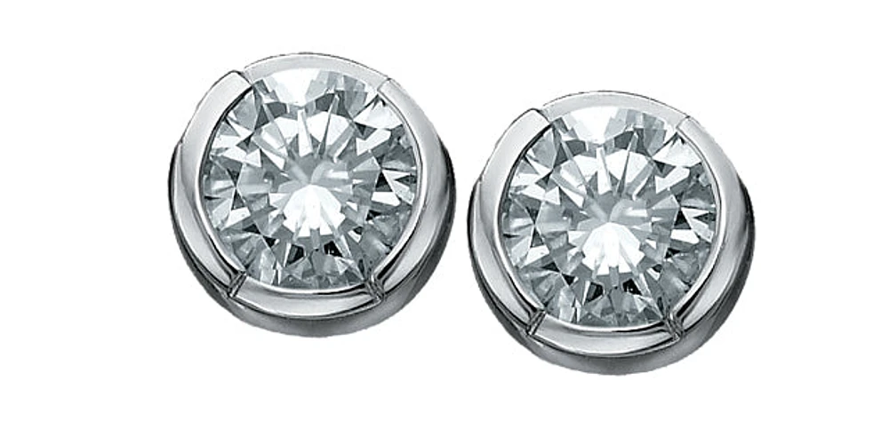 10K White Gold 0.12cttw Canadian Diamond Stud Earrings