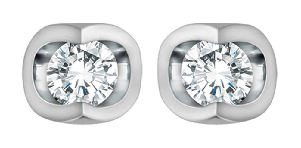 14K White Gold 0.20cttw Diamond Stud Earrings