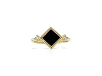 10K Yellow Gold 6mm Onyx And 0.084cttw Canadian Diamond Ring