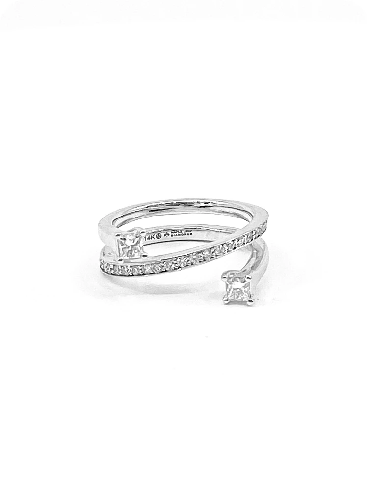 14K White Gold 0.56cttw Canadian Diamond Ring, size 6
