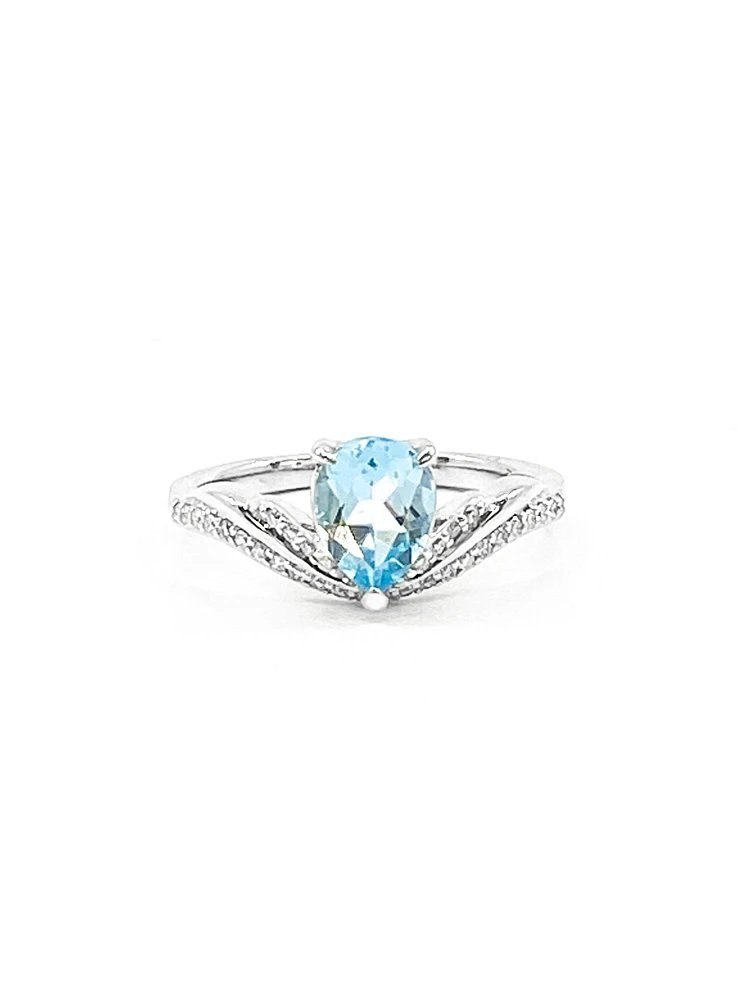 10K White Gold 1.40cttw Genuine Blue Topaz and 0.16cttw Diamond Ring, size 6.5