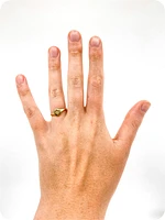 10K Yellow Gold 0.027 Canadian Diamond Ring, size 6.5
