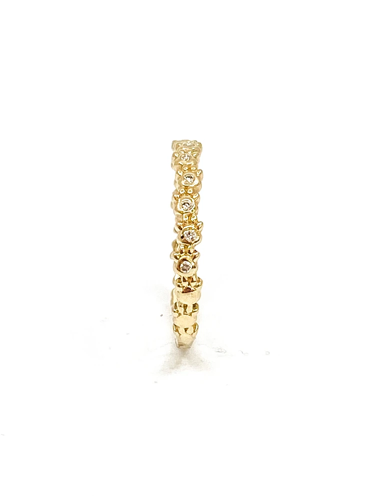 10K Yellow Gold 0.06cttw Round Cut Diamond Ring, size 6.5