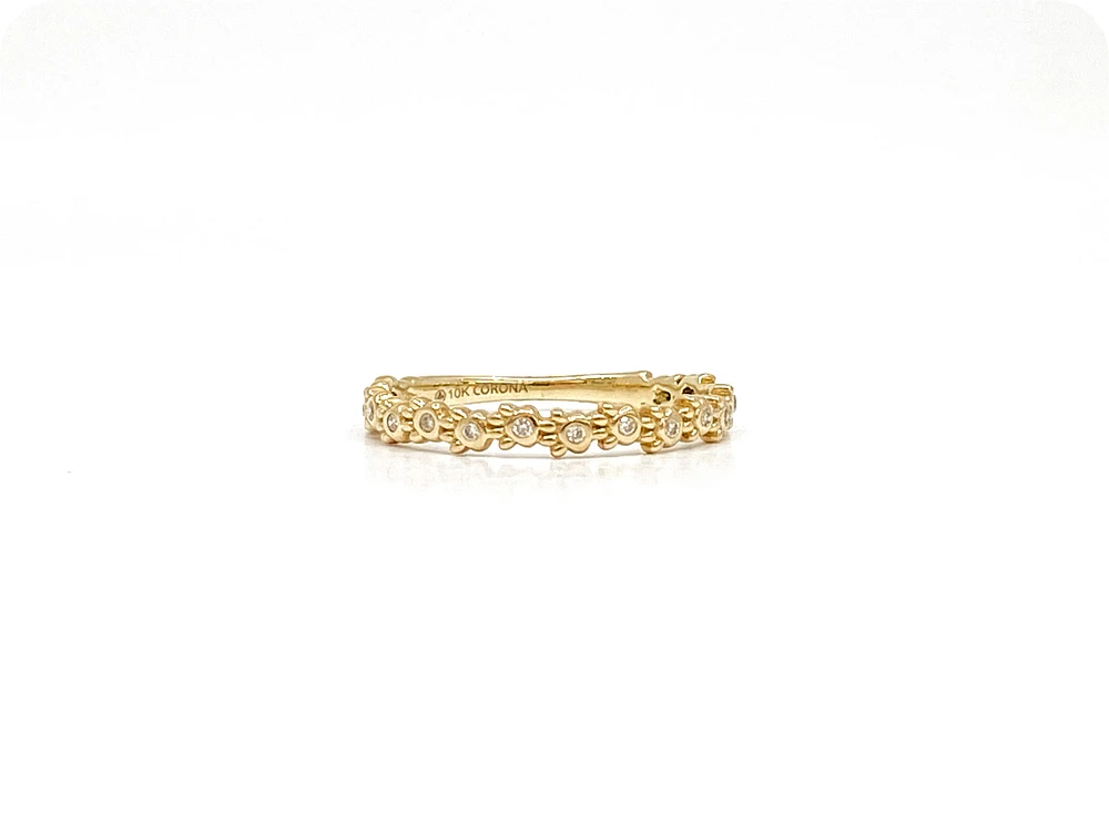 10K Yellow Gold 0.06cttw Round Cut Diamond Ring, size 6.5
