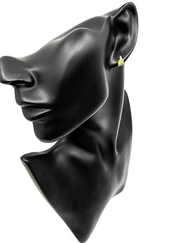 10K Yellow Gold 1.40cttw Genuine Peridot and 0.025cttw Diamond Earrings