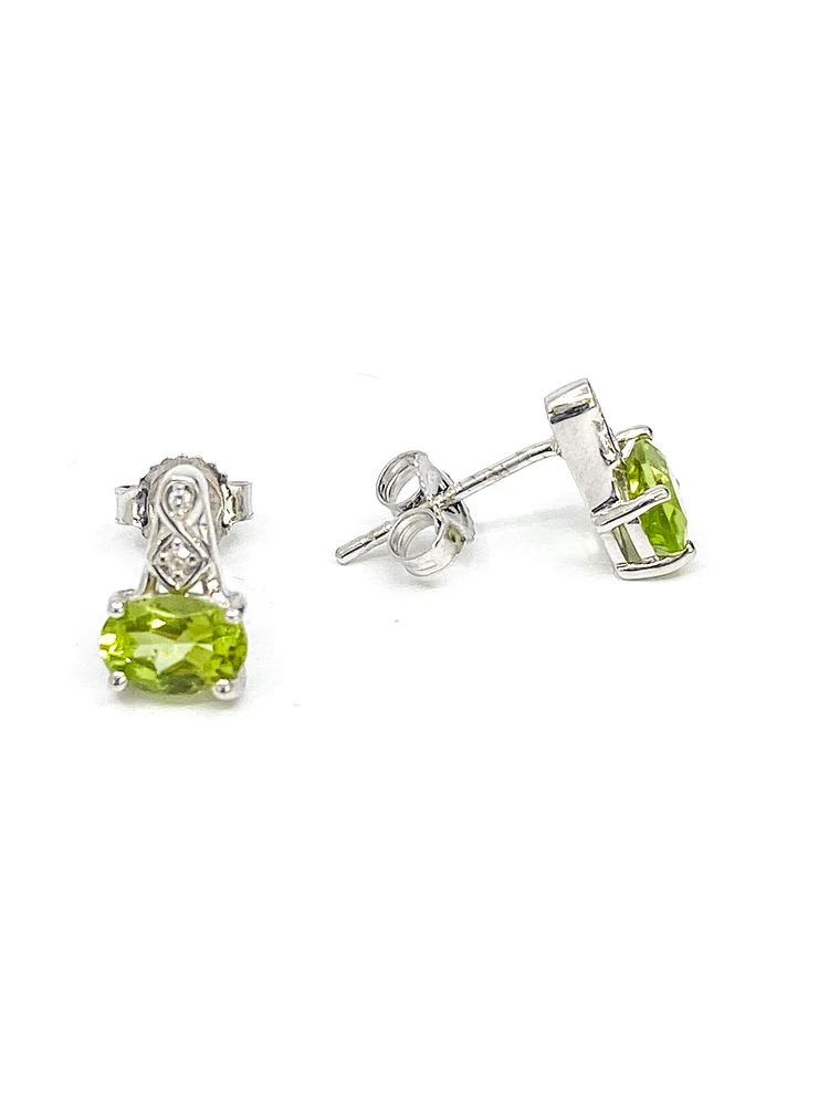 10K White Gold 1.00cttw Genuine Peridot & 0.017cttw Diamond Earrings