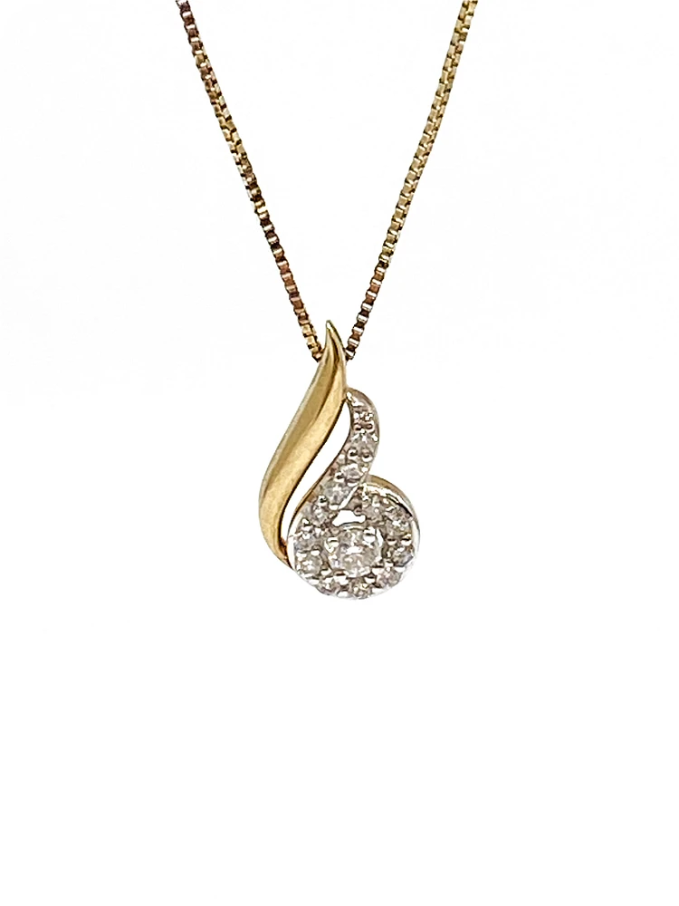 10K Yellow Gold 0.17ttw Canadian Diamond Halo Necklace, 18"
